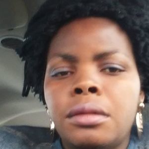 Meet your Posher, Leontine